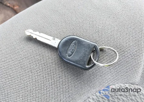 2005 Ford Explorer Xlt/Xlt Sport/Nbx из США, поврежденный, VIN 1FMZU73EX5UB72429